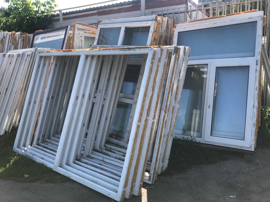 Металлопластиковое окно 1720*2360 двухстворчатое распашное  б\у