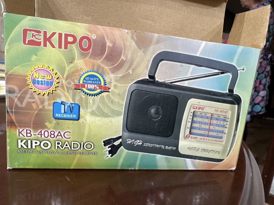 Радиоприёмник KIPO КВ-408АС радио новый