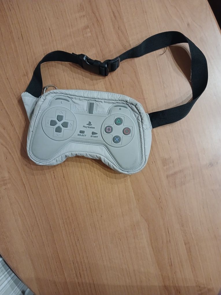 Продам сумку playstation zara