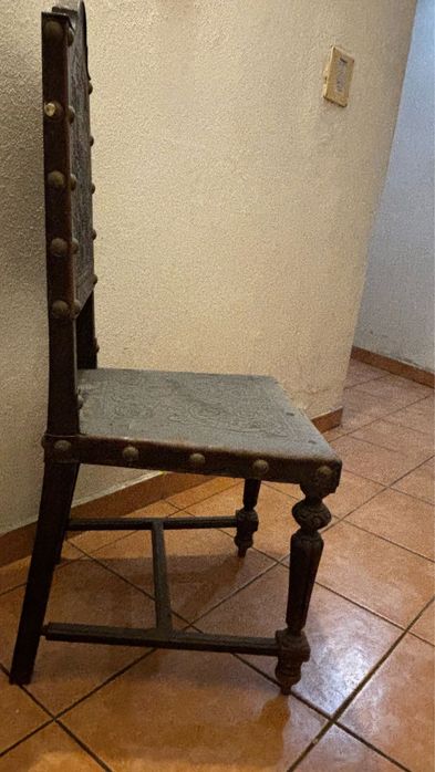 Cadeiras antigas para recuperar