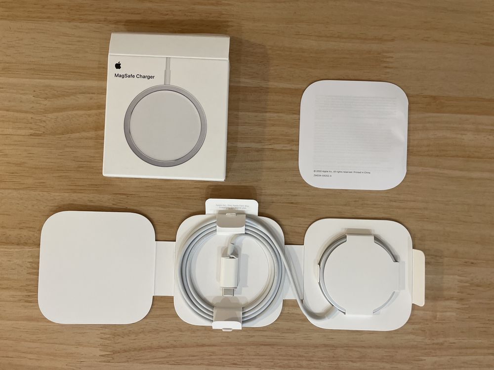 Apple MagSafe Charger Carregador wifi NOVO