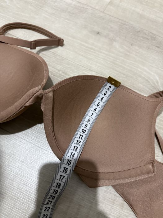 Трендовий бюстгальтер пуш-ап SKIMS Ultimate Teardrop Bra