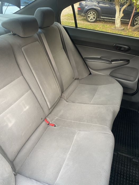 HONDA civik 1.8 автомат