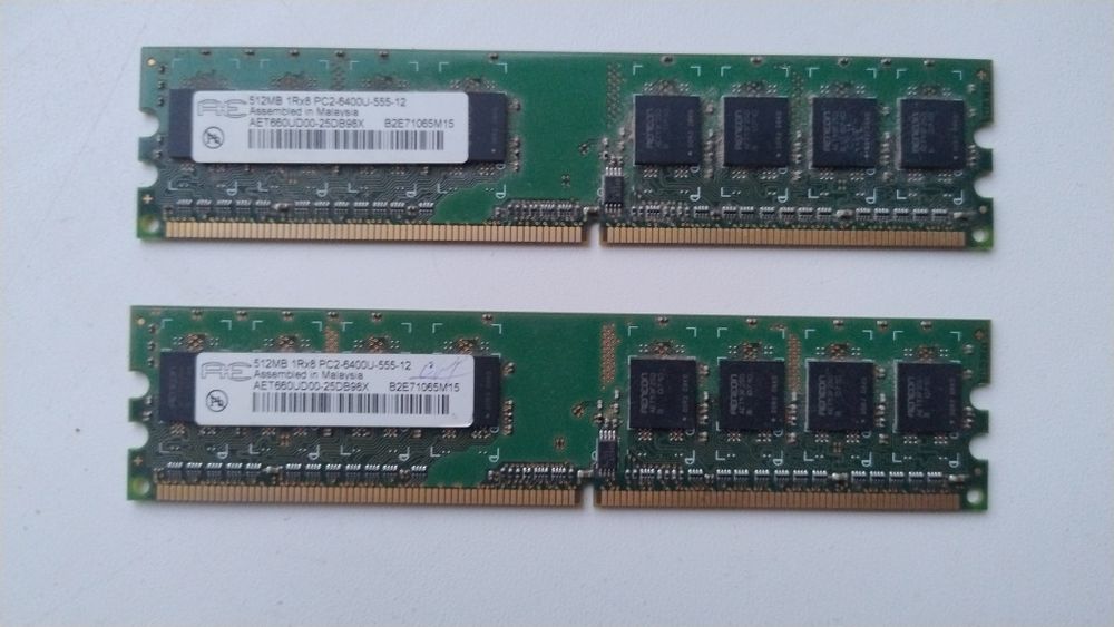 Оперативна пам'ять 512 МБ DDR2 1Rx8 PC2-4200U-555-12. 2шт

Состояни
