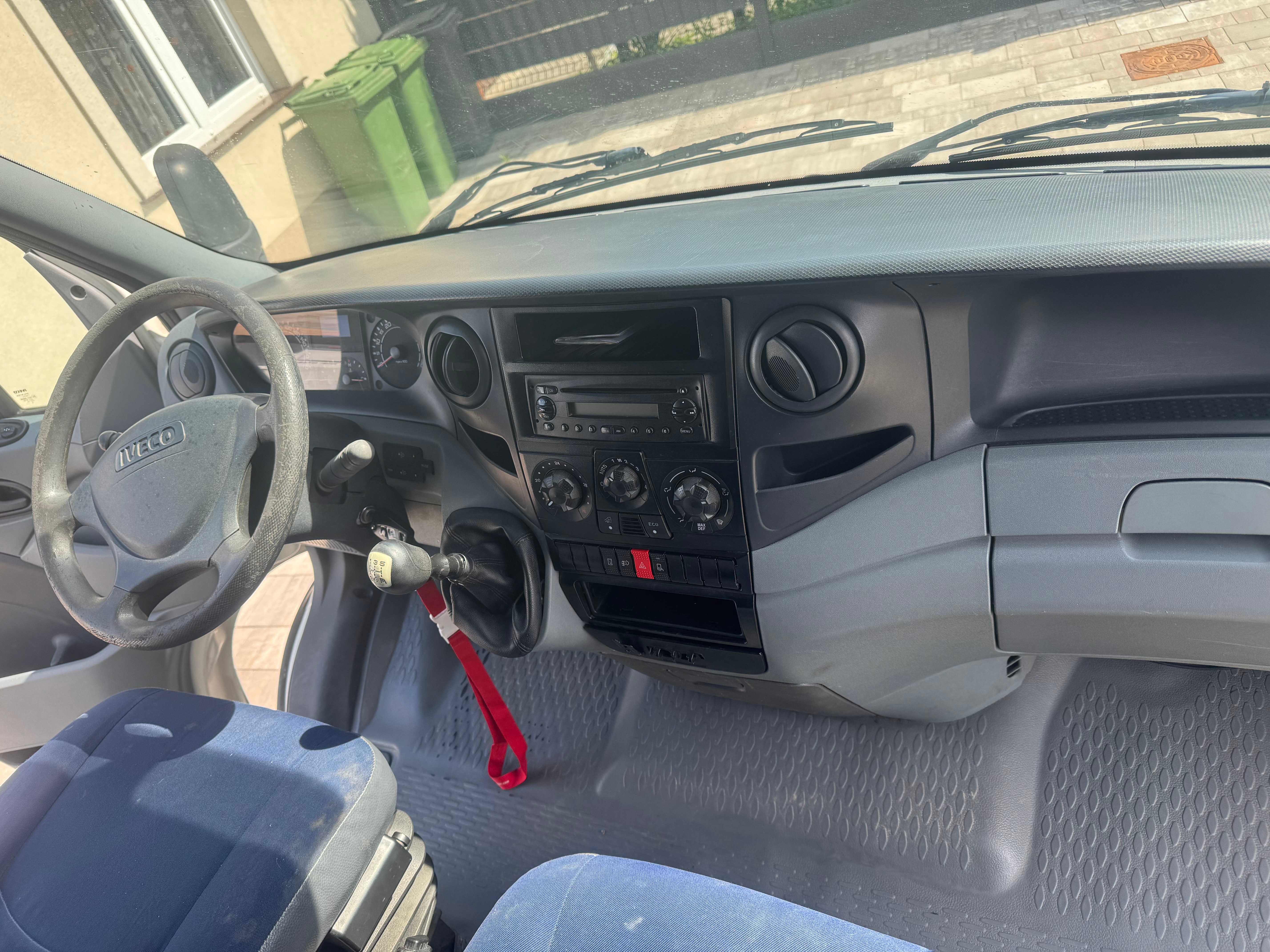 Samochód dostawczy Iveco