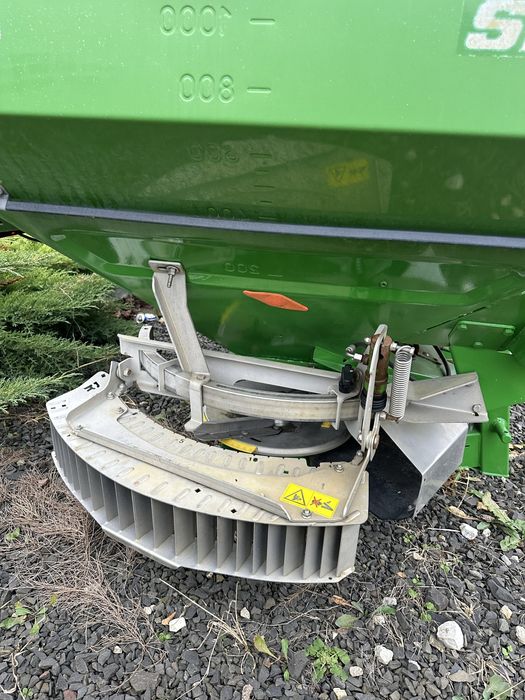 Продам розкидач міндобрив AMAZONE