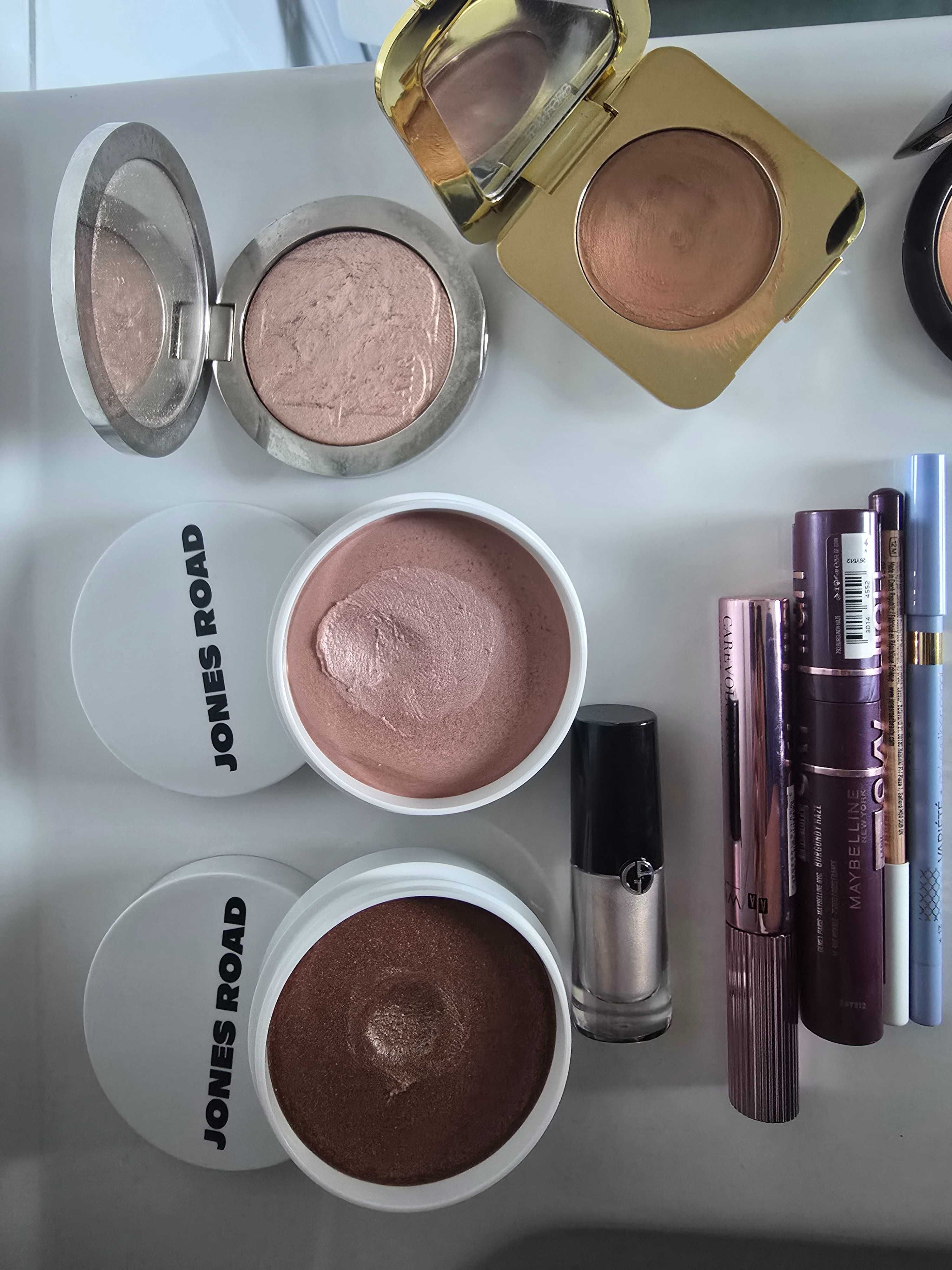 Kosmetyki kolorowe Dior, Guerlain, Tom Ford,