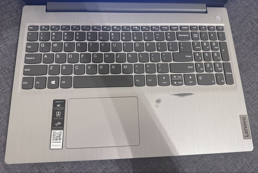Laptop IdeaPad3