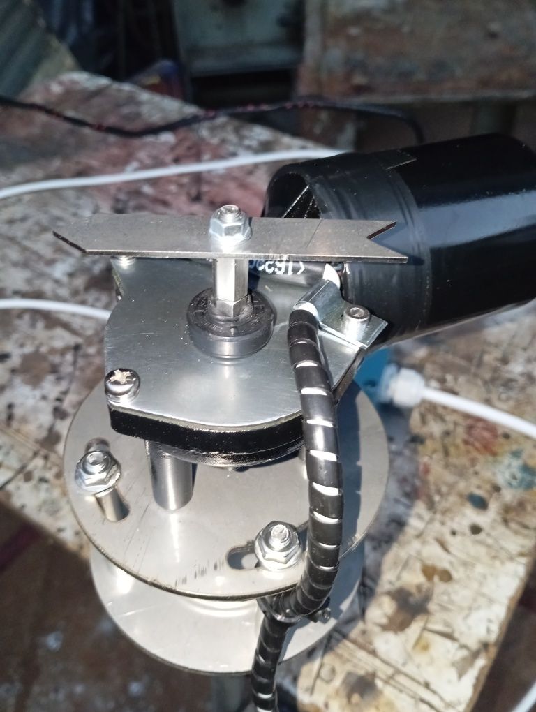 Echosonda Sonar wędkarski obrotnik manipulator