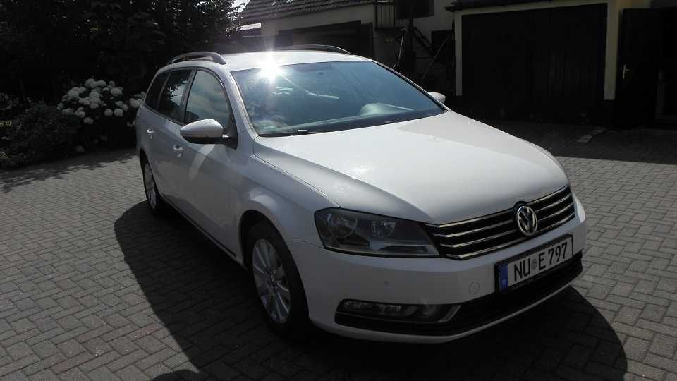 VW Passat 2.0 TDI  B-7  140KM - Navi - Klima -Bezwypadkowy