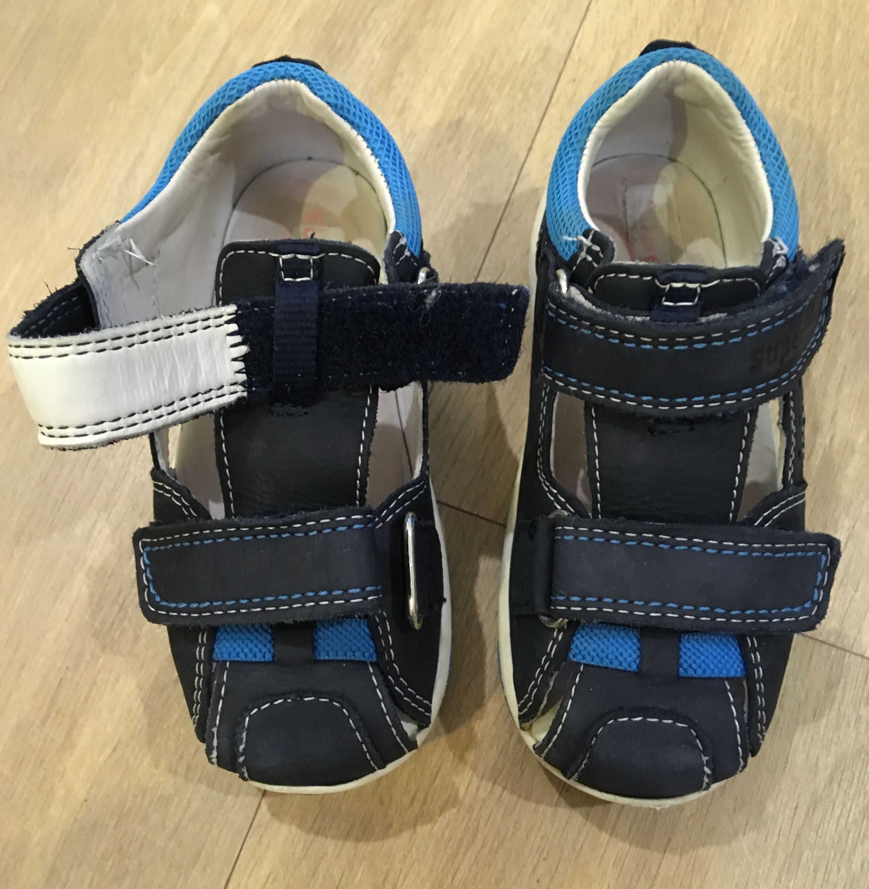 SUPERFIT R.23 sandały,super stan,kryte skórzane półbuty Freddy, letnie
