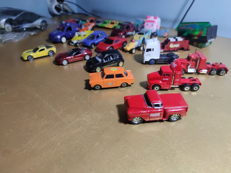 Модели машин разные.