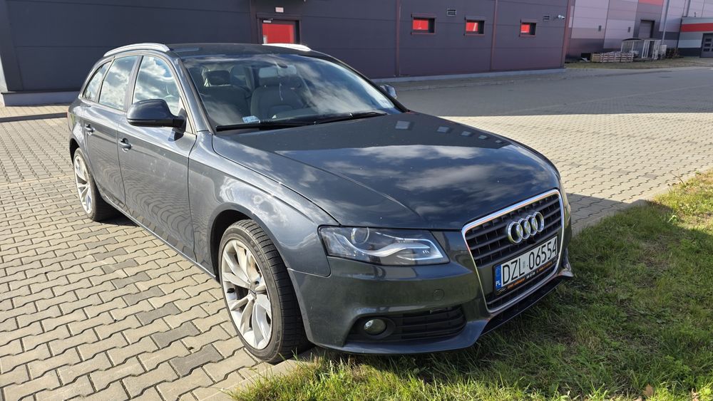 Syndyk sprzeda samochód osobowy Audi a4 2,0 TDI