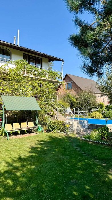 Продаж будинку в мікрорайоні Лезнево