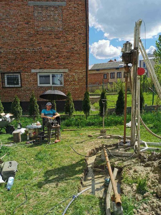 Буріння Свердловин діаметр 125.140.160.200мм