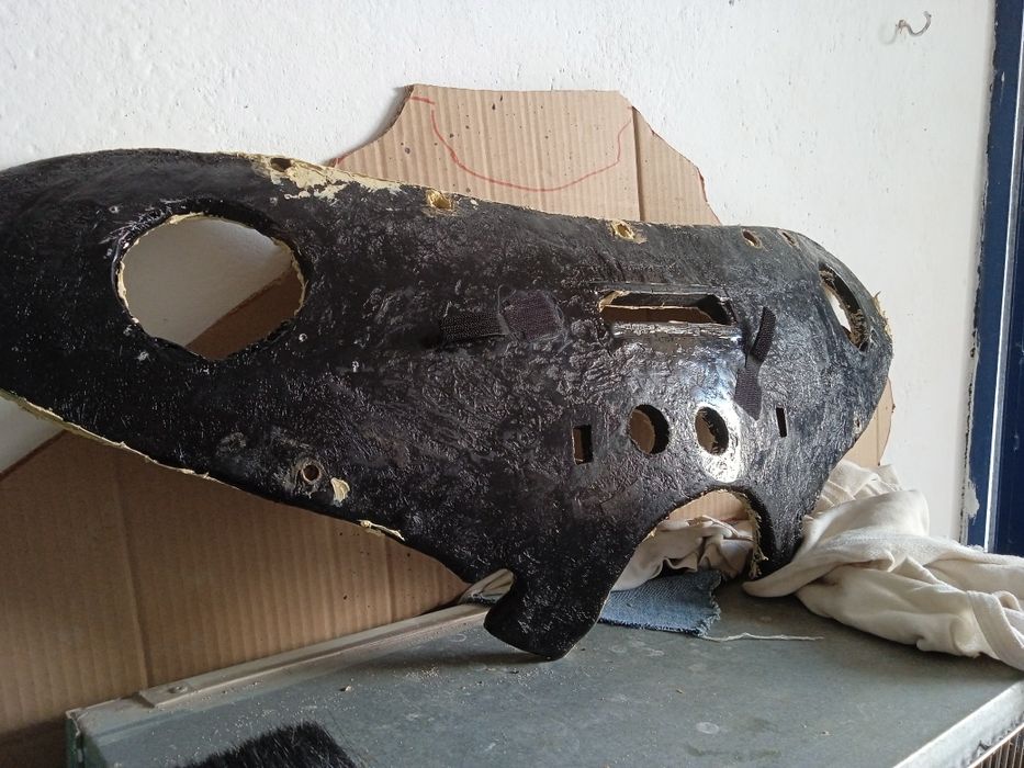 Batwing em fibra universal