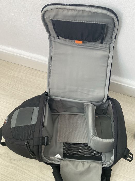 Mochila Lowepro SlingShot 100 AW