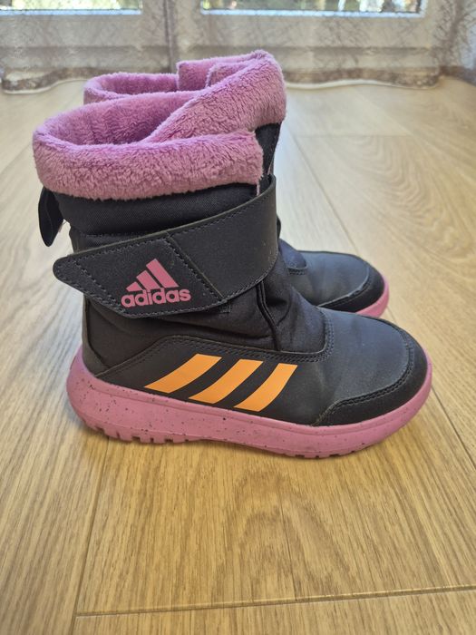 Zimowe śniegowce Adidas Winterplay