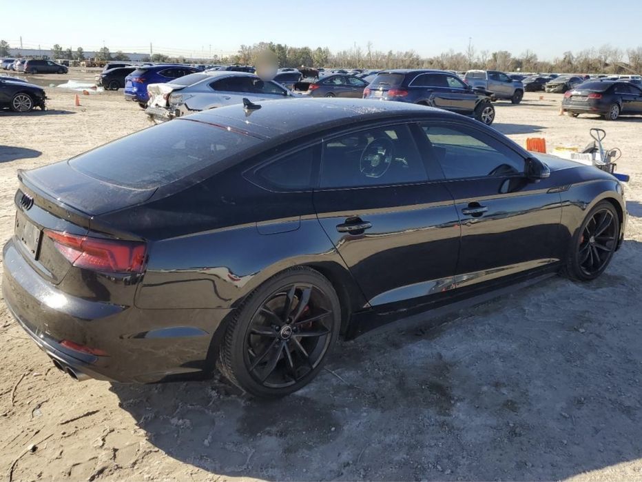 Кришка багажника Audi A5 F5, S5 F5, B9 8W колір LY9T Разборка Ауди А5