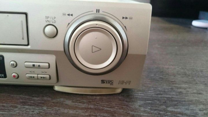 Leitor svhs JVC ET
