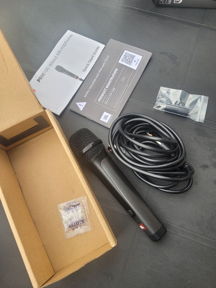 Mikrofon jbl PBM100