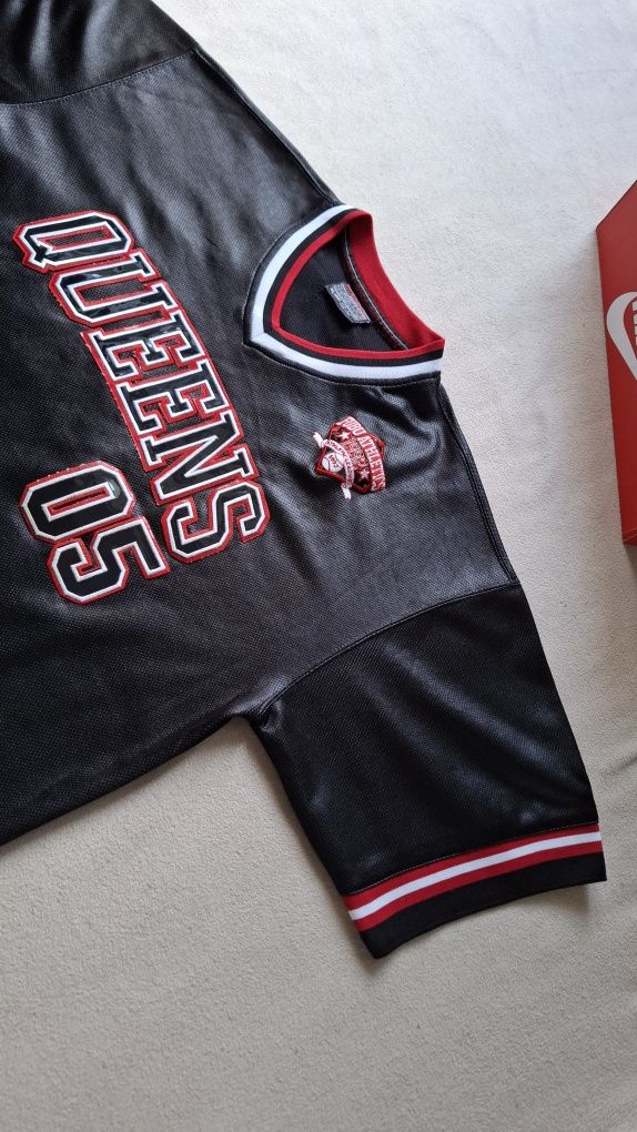T-shirt Fubu Queens 05