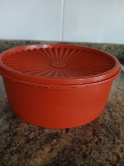 Caixa Tupperware Redonda