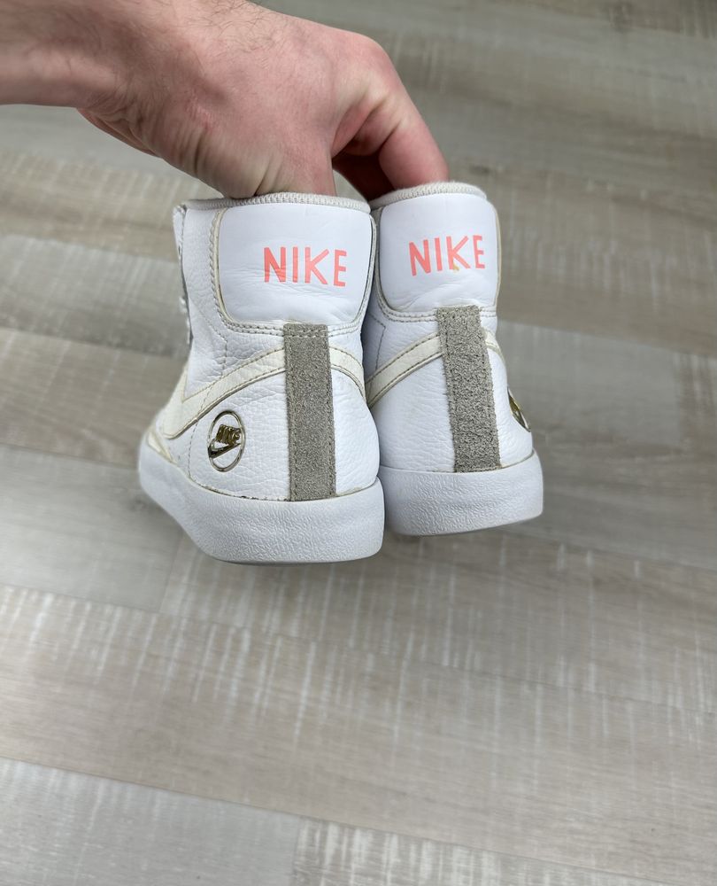 Оригінальні Nike Blazer Mid 77 39-40 р