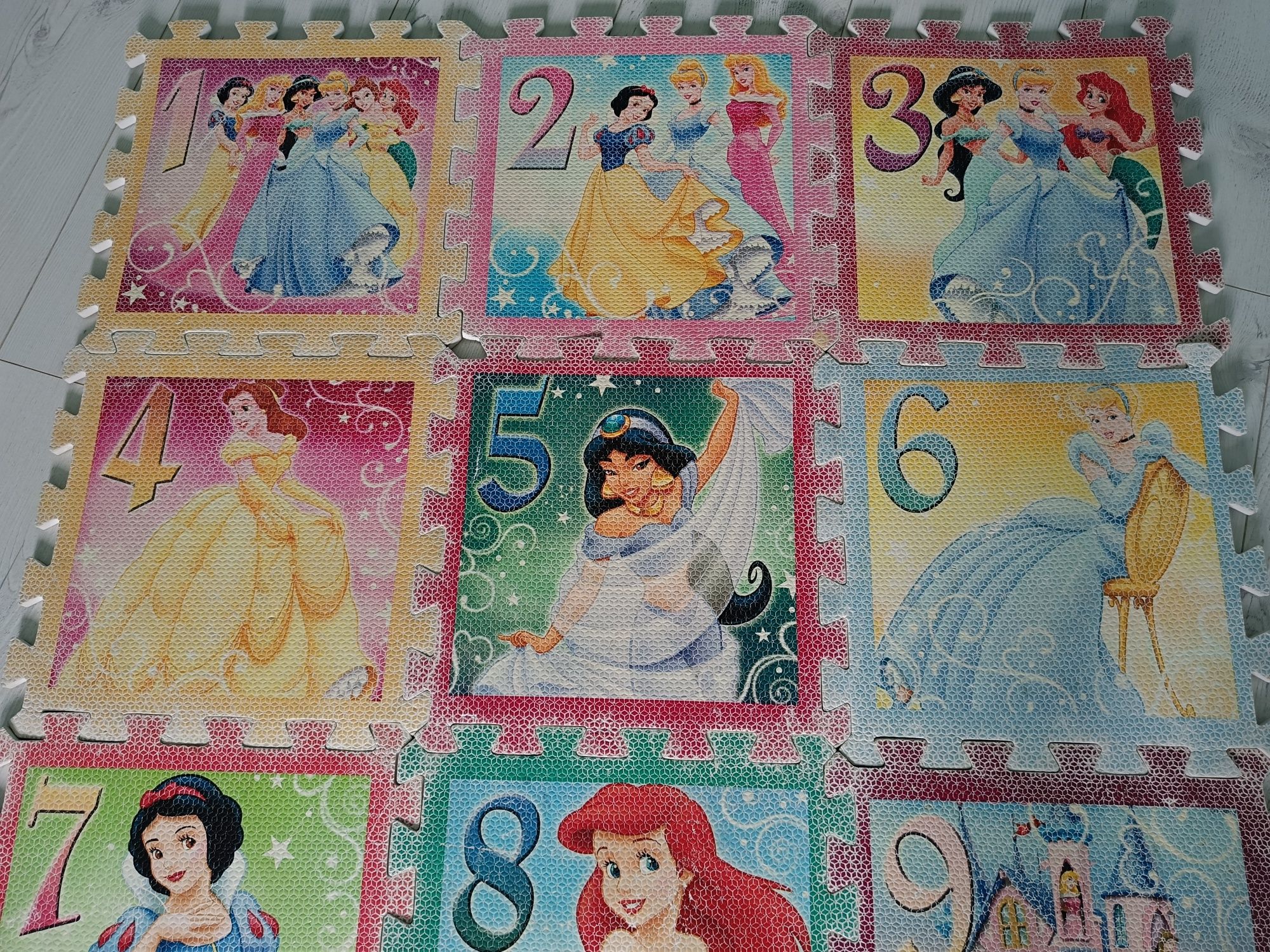 Duże puzzle piankowe Disney księżniczki dywan mata