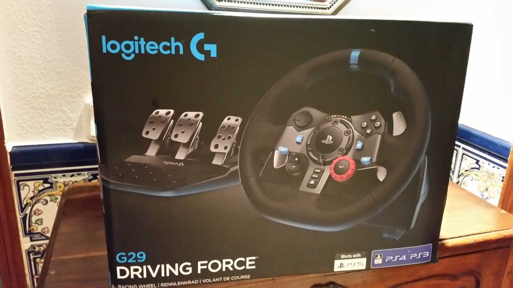 Volante PS4 + pedais + caixa de velocidades