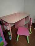 Secretaria de criança menina