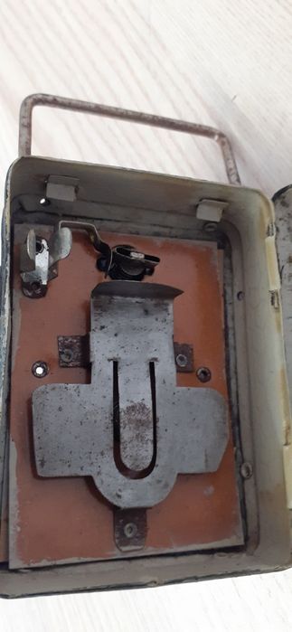 (1920 - 30 rok ) Stara Szwajcarska Przedwojenna Latarka (Szkło Soczew