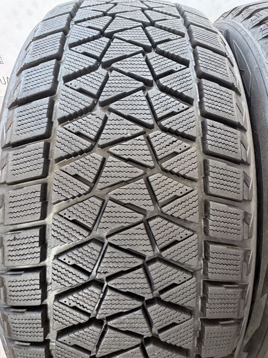 Шини Bridgestone 265/50/R19