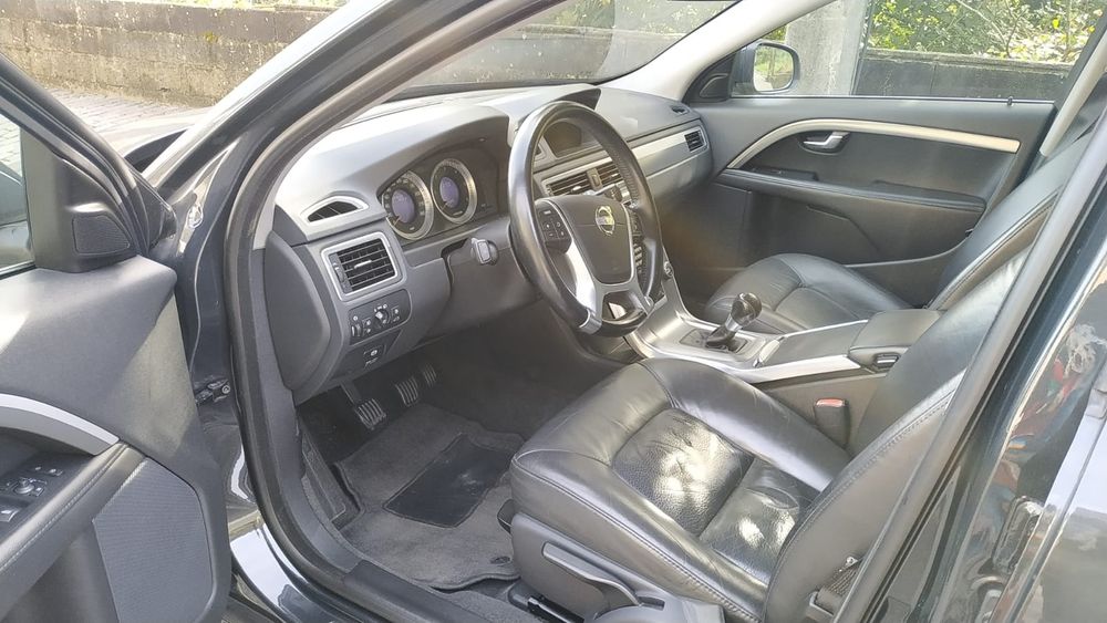 Carrinha Volvo V70 2.0 D4 163 cv ( 5 cilindros) ano 2012