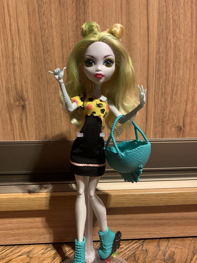 лагуна блю монстер хай (lagoona blue roller maze monster high)