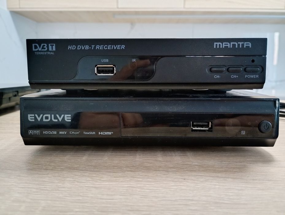 Dekodery telewizji naziemnej 2 sztuki