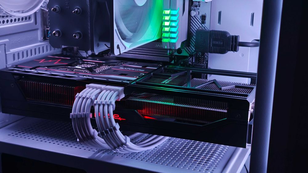 Ryzen 5 3600, RX Vega 56 8GB, 16GB RAM, SSD - komputer do gier z RGB