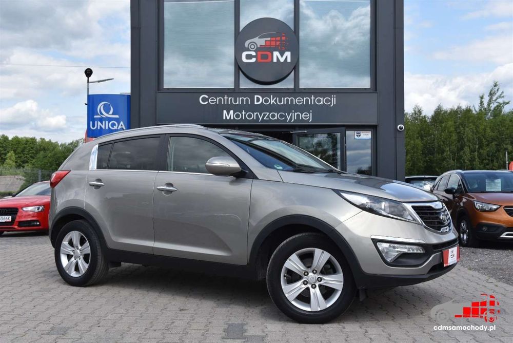 Kia Sportage 1.6 Benzyna X-ecutive Plus Pack Hak PDC Klima Certyfikat! Video!