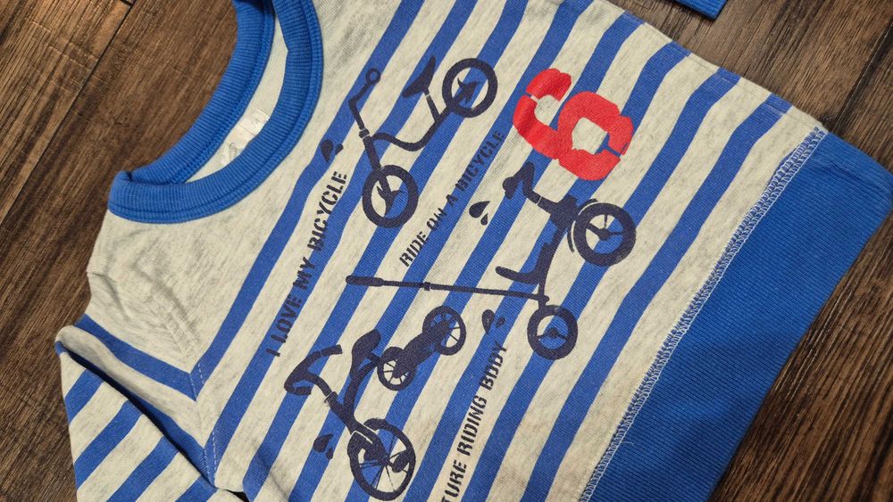 023 R bluza nr 5 rowery r. 74 pepco paski