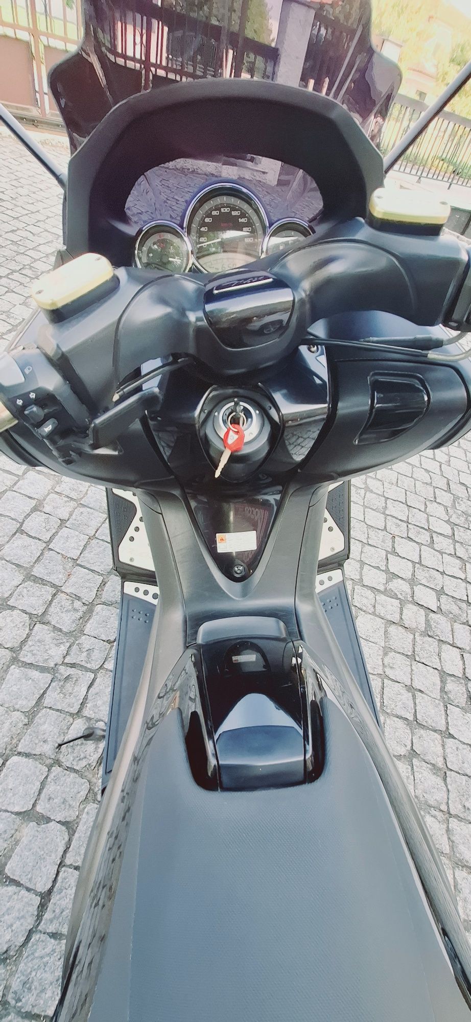 Yamaha T-max 500
