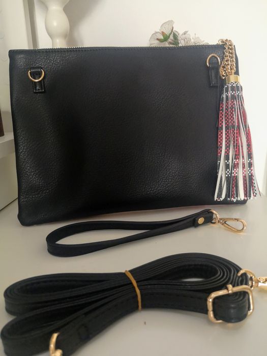clutch  de mão ou tiracolo