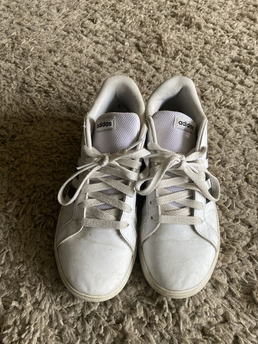 Sapatilhas adidas 38