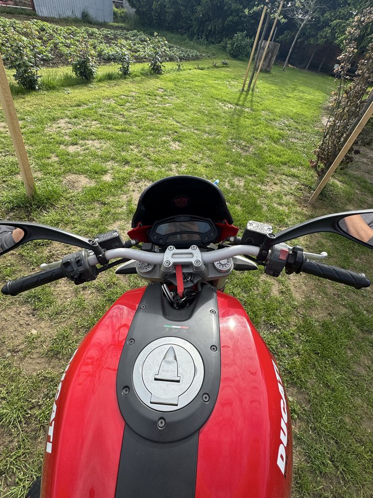 Ducati monster 796