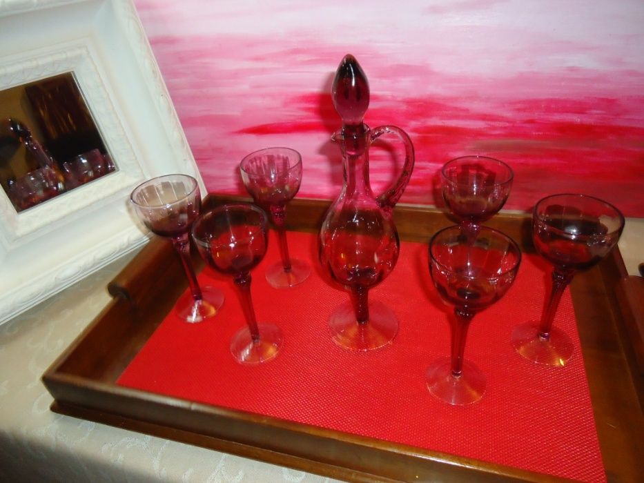 Garrafa / Licoreiro Antiga e 6 Copos