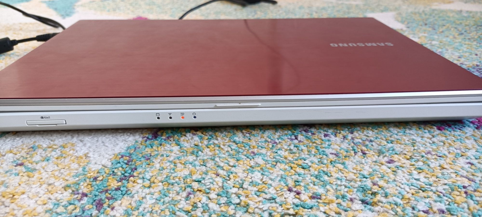 Laptop Samsung NP300V5A