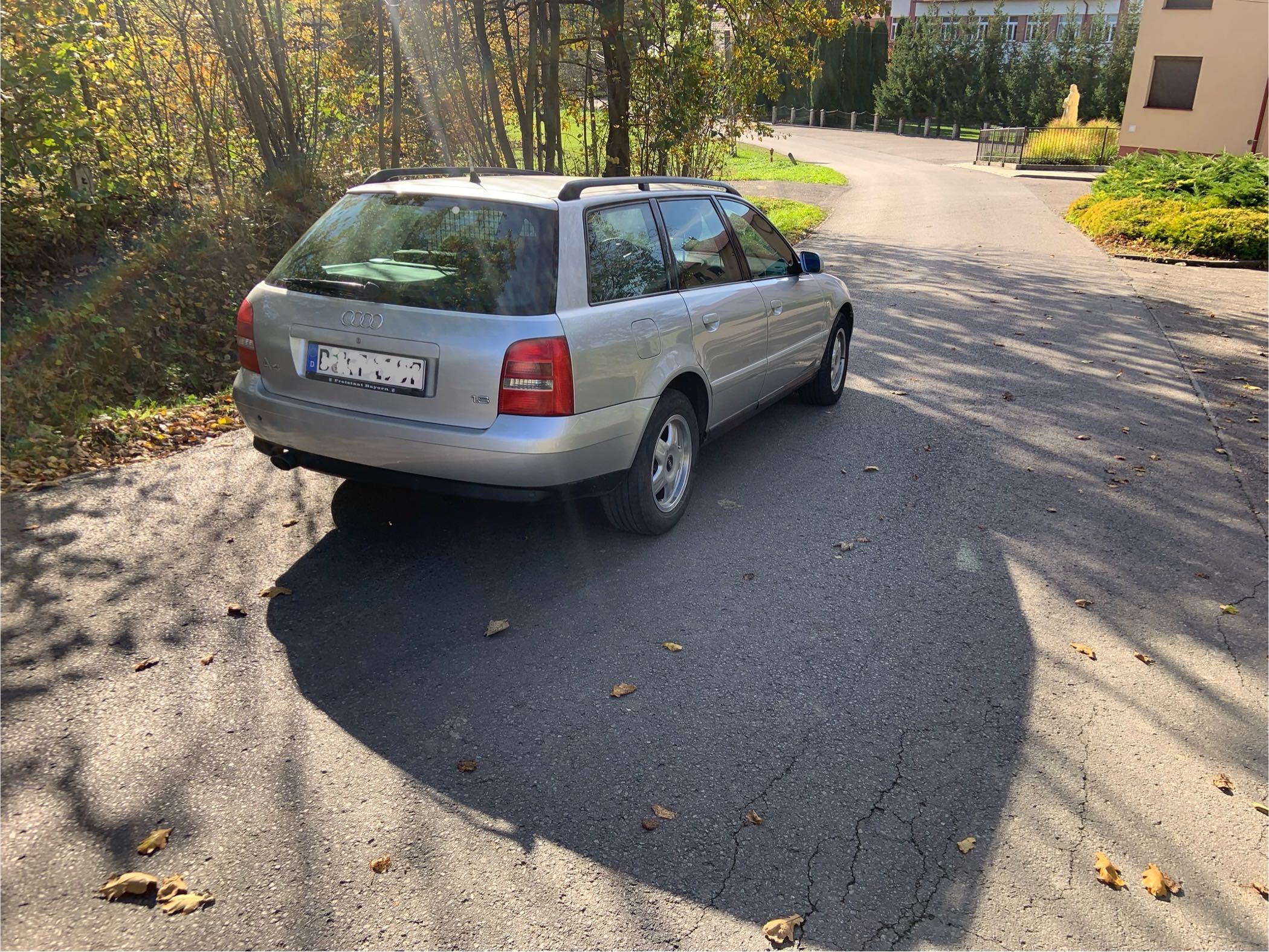 Audi a4 B5 1.8 125 KM Automat bardzo ładny stan