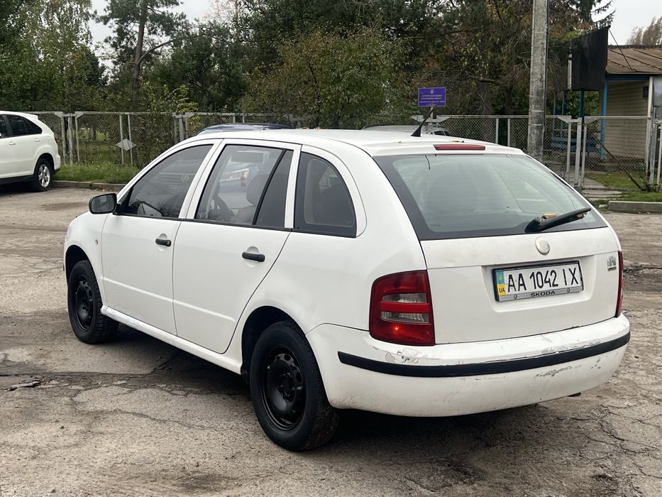 Продам Шкожу Фабію 2004 року