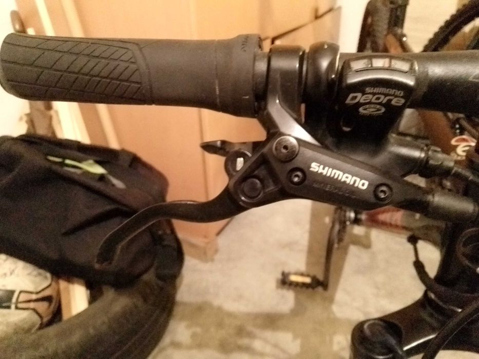 Travões Shimano hidráulico