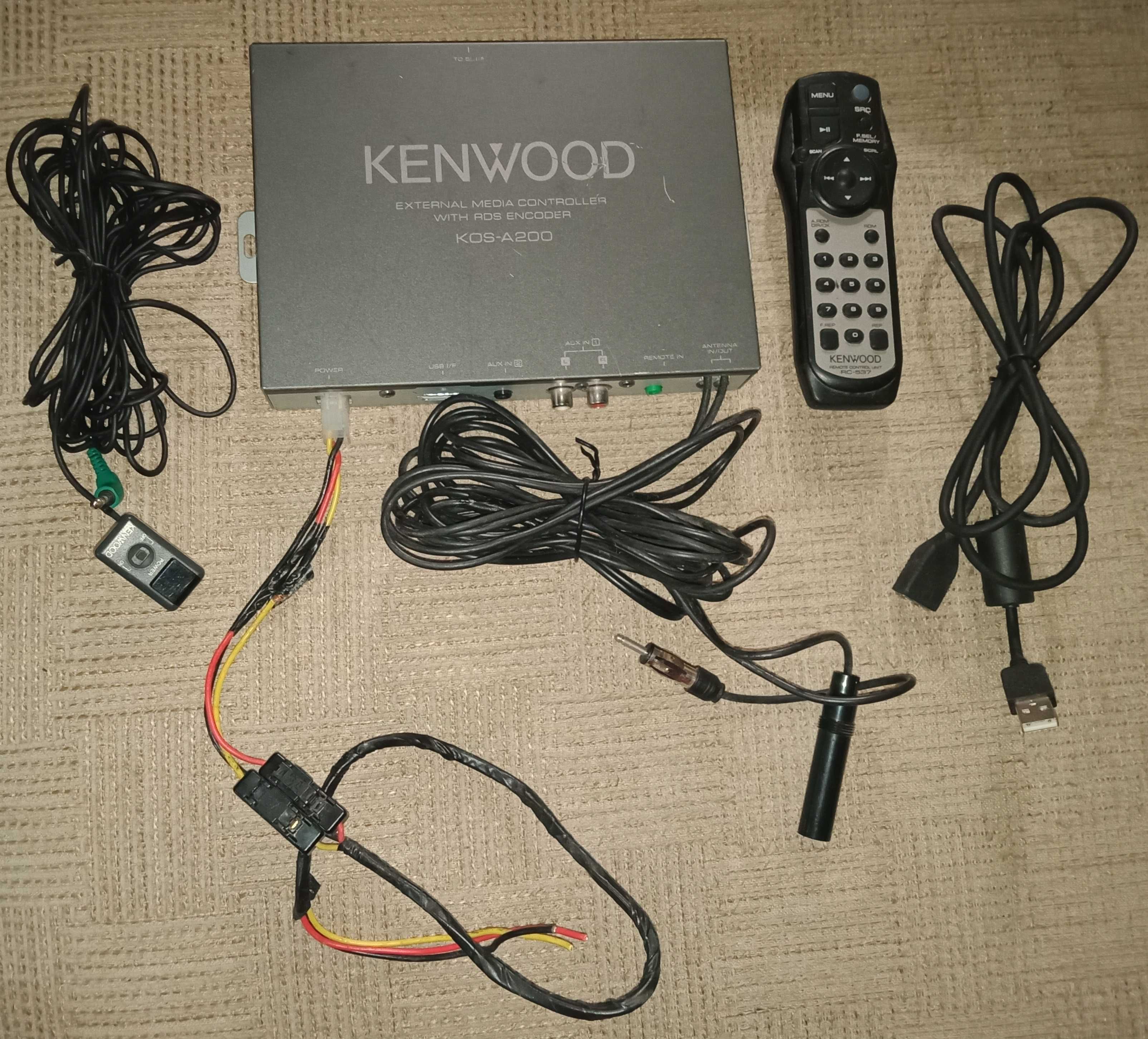 FM модулятор Kenwood KOS-A200  б/в