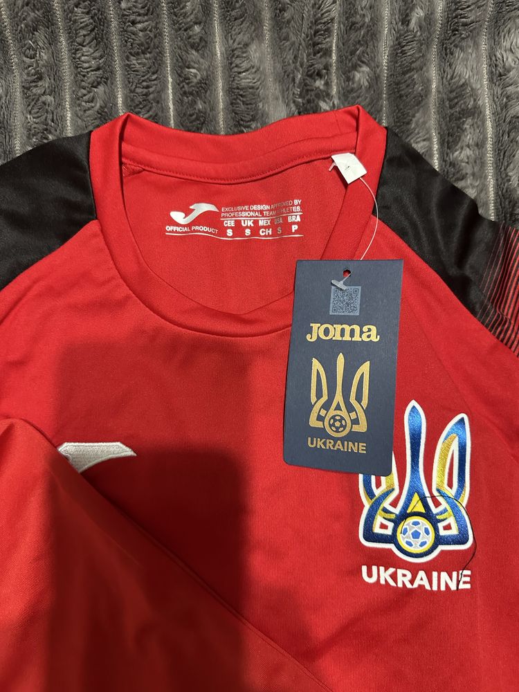 Комплект футбольної форми Joma р. S